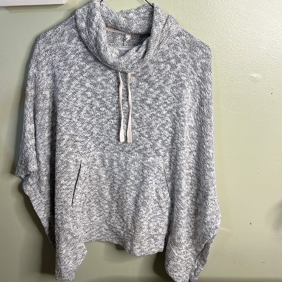 Lou & Grey Poncho Knit Top Grey Draw String Cowl Oversized kangaroo pocket - Picture 1 of 11